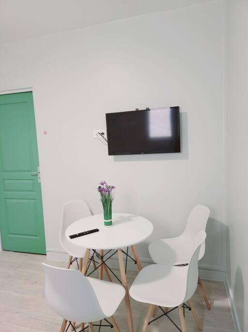 Appartement Proche St Denis "Appart 3" Pierrefitte-sur-Seine Exterior photo